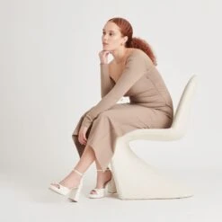 PANDRO PEARL HEELS TRUE WHITE SATIN(Pandro Pearl Heels True White Satin) 17 PANDRO PEARL HEELS TRUE WHITE SATIN(Pandro Pearl Heels True White Satin) -Dolce Vita Shop DOLCEVITA HEELS PANDROPEARL TRUEWHITESATIN ONFOOT 01 fb52e2ba 8b54 43f6 b50a c622b0289779