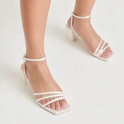 YSABEL PEARL HEELS TRUE WHITE SATIN(Ysabel Pearl Heels True White Satin) -Dolce Vita Shop DOLCEVITA HEELS YSABELPEARL TRUEWHITEPEARLS ONFOOT 02