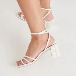 YSABEL PEARL HEELS TRUE WHITE SATIN(Ysabel Pearl Heels True White Satin) -Dolce Vita Shop DOLCEVITA HEELS YSABELPEARL TRUEWHITEPEARLS ONFOOT 03