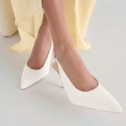 ELASI PEARL HEELS TRUE WHITE SATIN(Elasi Pearl Heels True White Satin) -Dolce Vita Shop DOLCEVITA HEEL ELASIPEARL TRUEWHITESATIN ONFOOT 01