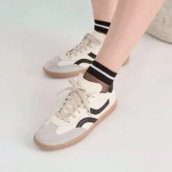 SHEER STRIPE CREW SOCKS 2 PACK BLACK GREY(Sheer Stripe Crew Socks 2 Pack Black Grey) -Dolce Vita Shop DOLCEVITA HOISERY SOCKS ONFOOT 03 1789b24d 3bb3 494c 9001 d93107908b40