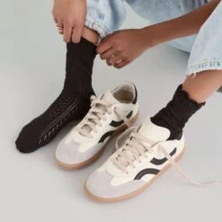 POINTELLE SOCKS BLACK(Pointelle Socks Black) 9 POINTELLE SOCKS BLACK(Pointelle Socks Black) -Dolce Vita Shop DOLCEVITA HOISERY SOCKS ONFOOT 17 a30de433 431a 4bf0 b1ec 065622b73d95