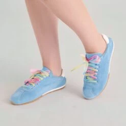 PRIDE CURLY ORGANZA LACE RAINBOW(Pride Curly Organza Lace Rainbow) -Dolce Vita Shop DOLCEVITA PRIDE LACES STYLED 2 26fc1ee2 c235 4625 9954 8ca287c27dfd