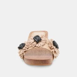 ARIENA SANDALS BLACK NATURAL FLORAL RAFFIA(Ariena Sandals Black Natural Floral Raffia) 14 ARIENA SANDALS BLACK NATURAL FLORAL RAFFIA(Ariena Sandals Black Natural Floral Raffia) -Dolce Vita Shop DOLCEVITA SANDALS ARIENA BLACK NATURALFLORALRAFFIA 04