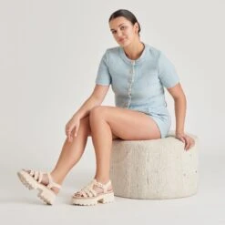 LATICE SANDALS OATMEAL KNIT(Latice Sandals Oatmeal Knit) -Dolce Vita Shop DOLCEVITA SANDALS LATICE OATMEALKNIT ONFOOT 01