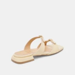 LAVERN SANDALS LIGHT YELLOW CRINKLE PATENT(Lavern Sandals Light Yellow Crinkle Patent) -Dolce Vita Shop DOLCEVITA SANDALS LAVERN LIGHTYELLOWLEATHER 03