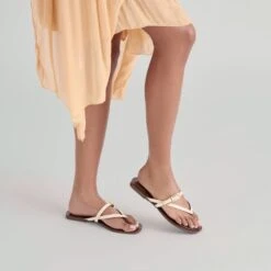 PIERS SANDALS BEIGE CROCO EMBOSSED LEATHER(Piers Sandals Beige Croco Embossed Leather) -Dolce Vita Shop DOLCEVITA SANDALS PIERS BEIGECROCOEMBOSSEDLEATHER ONFOOT 01