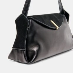 DEVYN SHOULDER BAG BLACK LEATHER(Devyn Shoulder Bag Black Leather) 13 DEVYN SHOULDER BAG BLACK LEATHER(Devyn Shoulder Bag Black Leather) -Dolce Vita Shop DOLCEVITA SHOULDERBAG DEVYN BLACKLEATHER 5