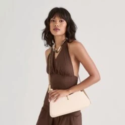PRYA SHOULDER BAG CREME LEATHER(Prya Shoulder Bag Creme Leather) -Dolce Vita Shop DOLCEVITA SHOULDERBAG PRYA CREAMLEAHER 03 a8921ae5 dd33 4398 a135 fe47804c3317