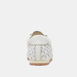 DANIE EYELET PERF SNEAKERS TRUE WHITE LEATHER(Danie Eyelet Perf Sneakers True White Leather) -Dolce Vita Shop DOLCEVITA SNEAKERS DANIEEYELETPERF TRUEWHITELEATHER 05
