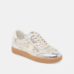 NOTICE LACE SNEAKERS SILVER DISTRESSED LEATHER(Notice Lace Sneakers Silver Distressed Leather) -Dolce Vita Shop DOLCEVITA SNEAKERS NOTICELACE SILVERDISTRESSEDLEATHER 01