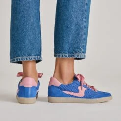 NOTICE MESH SNEAKERS ROYAL BLUE WOVEN MESH(Notice Mesh Sneakers Royal Blue Woven Mesh) -Dolce Vita Shop DOLCEVITA SNEAKERS NOTICEMESH ROYALBLUEWOVENMESH ONFOOT 01