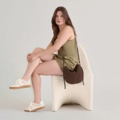 NOTICE SNEAKERS IVORY PERFORATED NUBUCK(Notice Sneakers Ivory Perforated Nubuck) 14 NOTICE SNEAKERS IVORY PERFORATED NUBUCK(Notice Sneakers Ivory Perforated Nubuck) -Dolce Vita Shop DOLCEVITA SNEAKERS NOTICE IVORYPERFORATEDNUBUCK ONFOOT 01