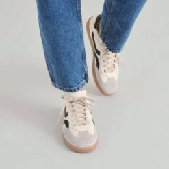 REBEL SNEAKERS WHITE BLACK LEATHER(Rebel Sneakers White Black Leather) -Dolce Vita Shop DOLCEVITA SNEAKERS REBEL WHITE BLACKLEATHER ONFOOT 03