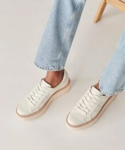 TIGER SNEAKERS WHITE LEATHER(Tiger Sneakers White Leather) 29 TIGER SNEAKERS WHITE LEATHER(Tiger Sneakers White Leather) -Dolce Vita Shop DOLCEVITA SNEAKERS TIGER WHITELEATHER ONFOOT 1