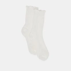 POINTELLE SOCKS WHITE(Pointelle Socks White)
