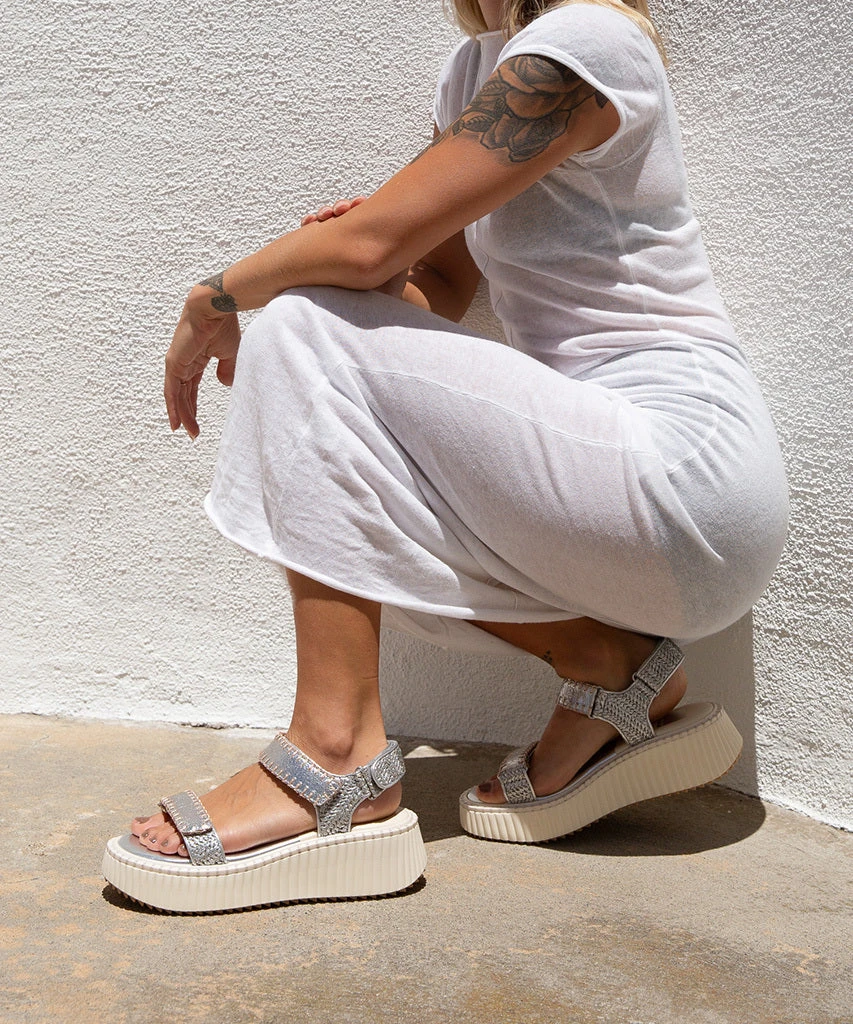 Dolce Vita DEBRA SANDALS SILVER DISTRESSED LEATHER(Debra Sandals Silver Distressed Leather) 2 Dolce Vita DEBRA SANDALS SILVER DISTRESSED LEATHER(Debra Sandals Silver Distressed Leather) - Image 2